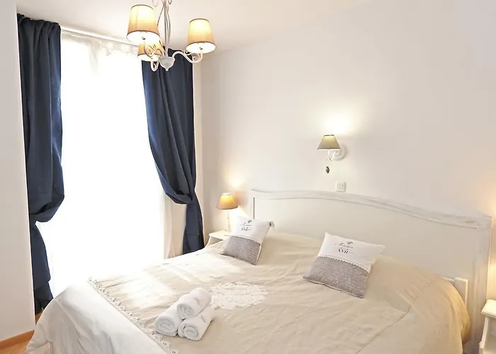 Tinel Old Center 4* Zara