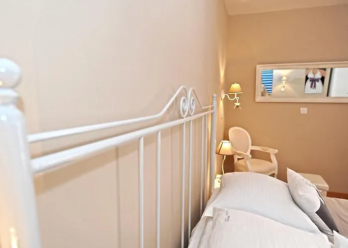 티넬 룸스 올드 시티 센터 자다르